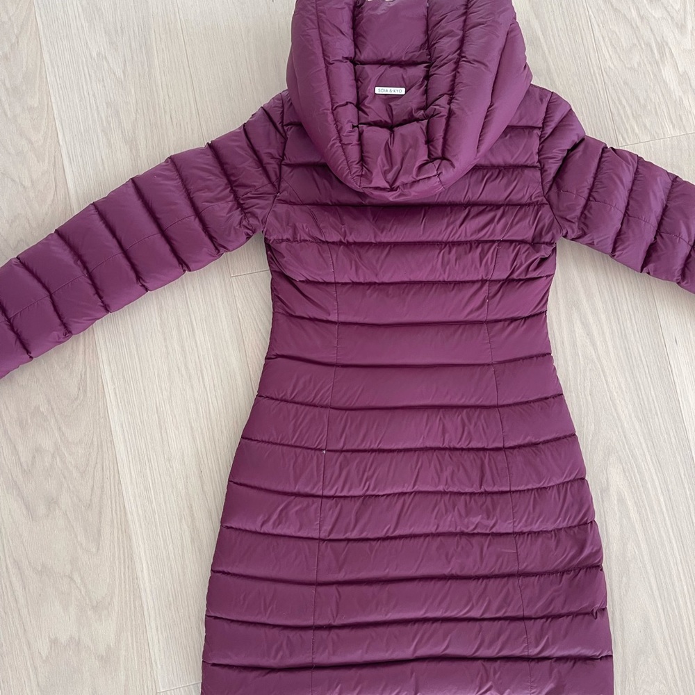 Soia & Kyo Karelle Lightweight Down Coat Size XS - Picture 6 of 6
